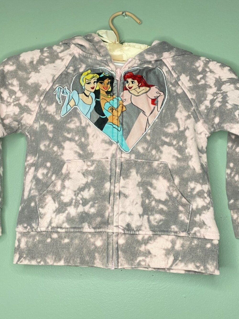 Disney Princess Girls Full Zip Hoodie Nearly New (Inner Label is cut some) Sz:5